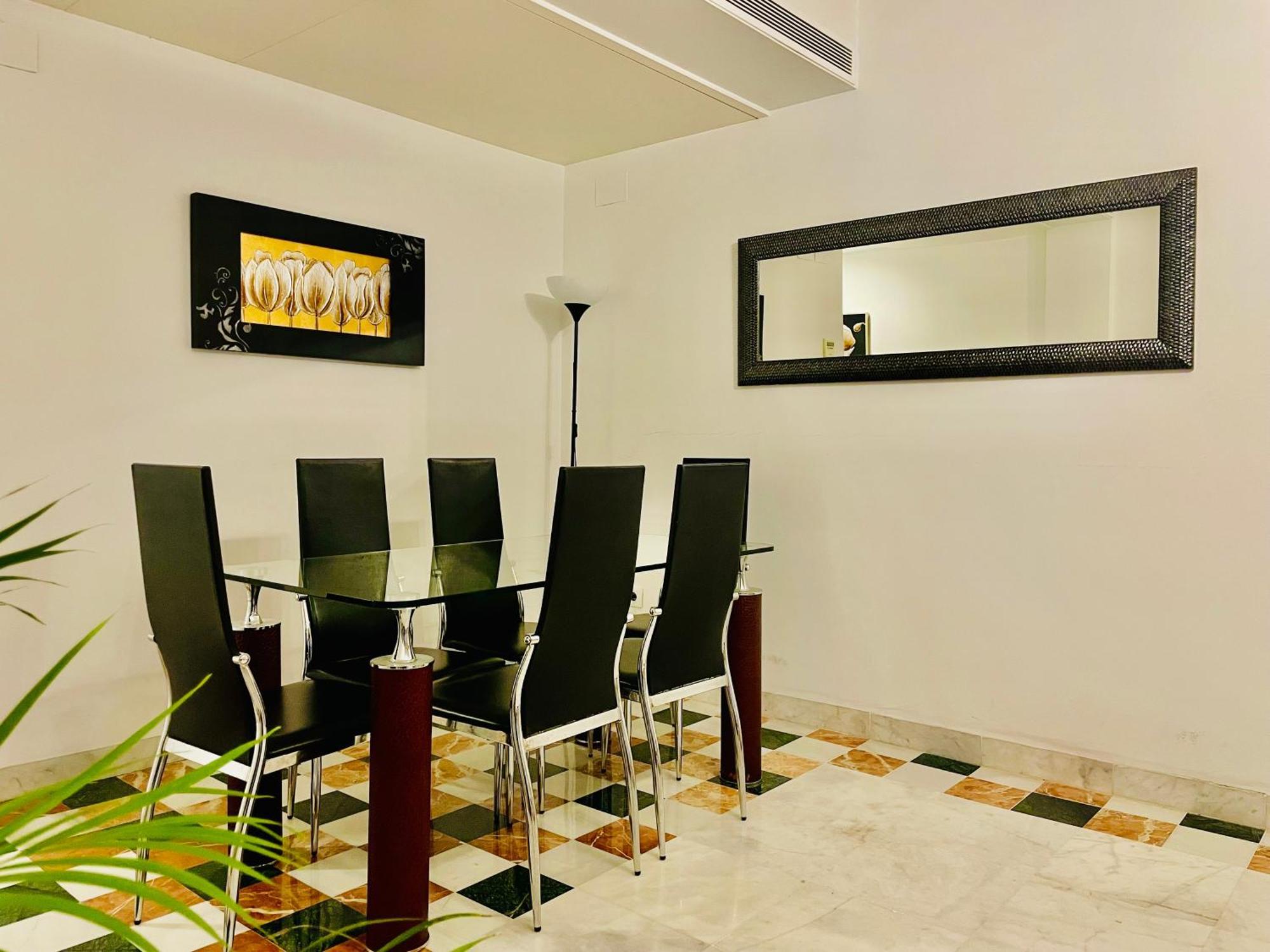 סביליה Entrecatedrales Suite מראה חיצוני תמונה